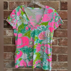 Lilly Pulitzer Pastel Floral Tee size small